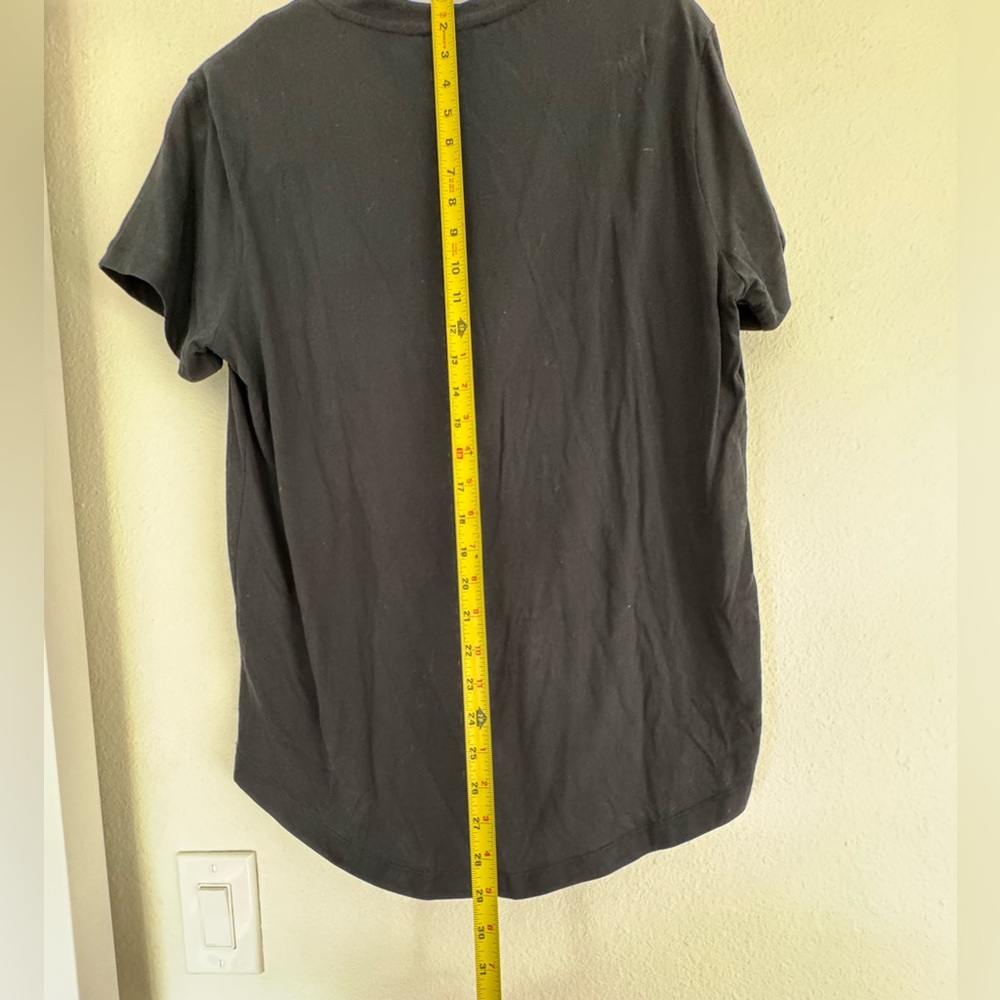Balmain: 2 Men’s Large V Neck Tshirt - Picture 4 of 6